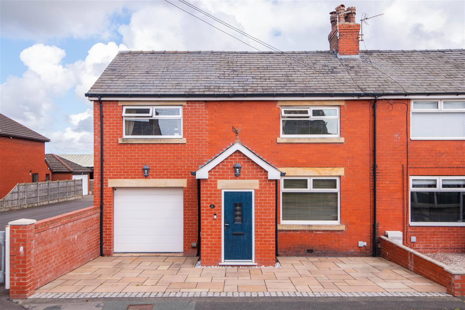 3 bed property in Fermor Road, Preston